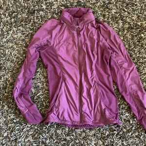 Lulu lemon light/rain jacket sz6